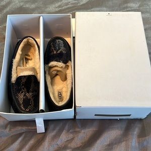 Exotic velvet snakeskin blue Uggs slippers